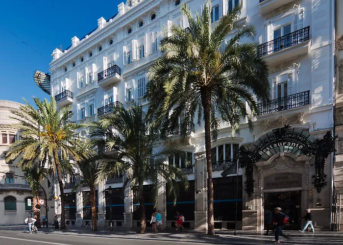 La Venta de Hoteles en Valencia Capital: Una Guía de Alojamiento en Valencia